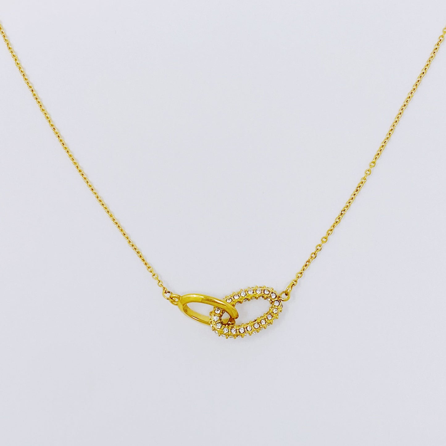 Everly Together Linked Gold Necklace Charming