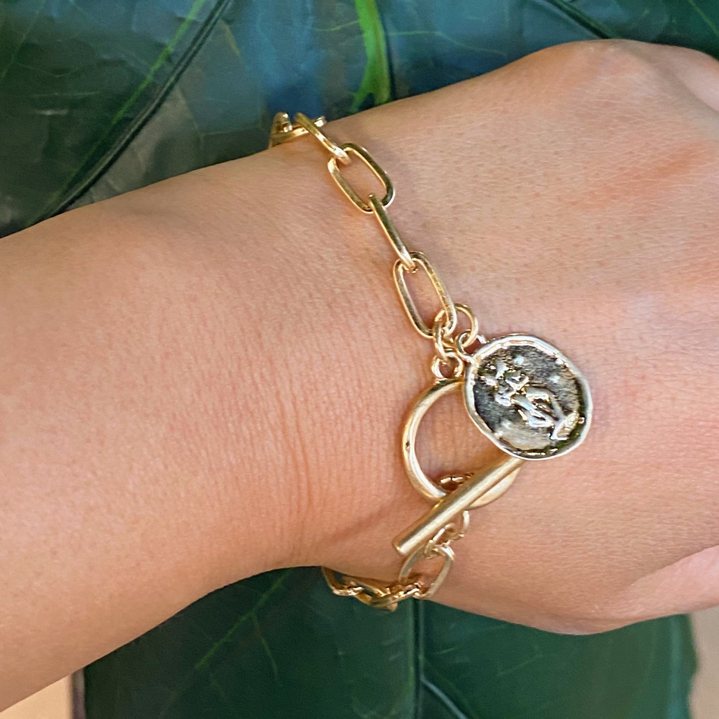 Zodiac Charm Chain Bracelet Gold