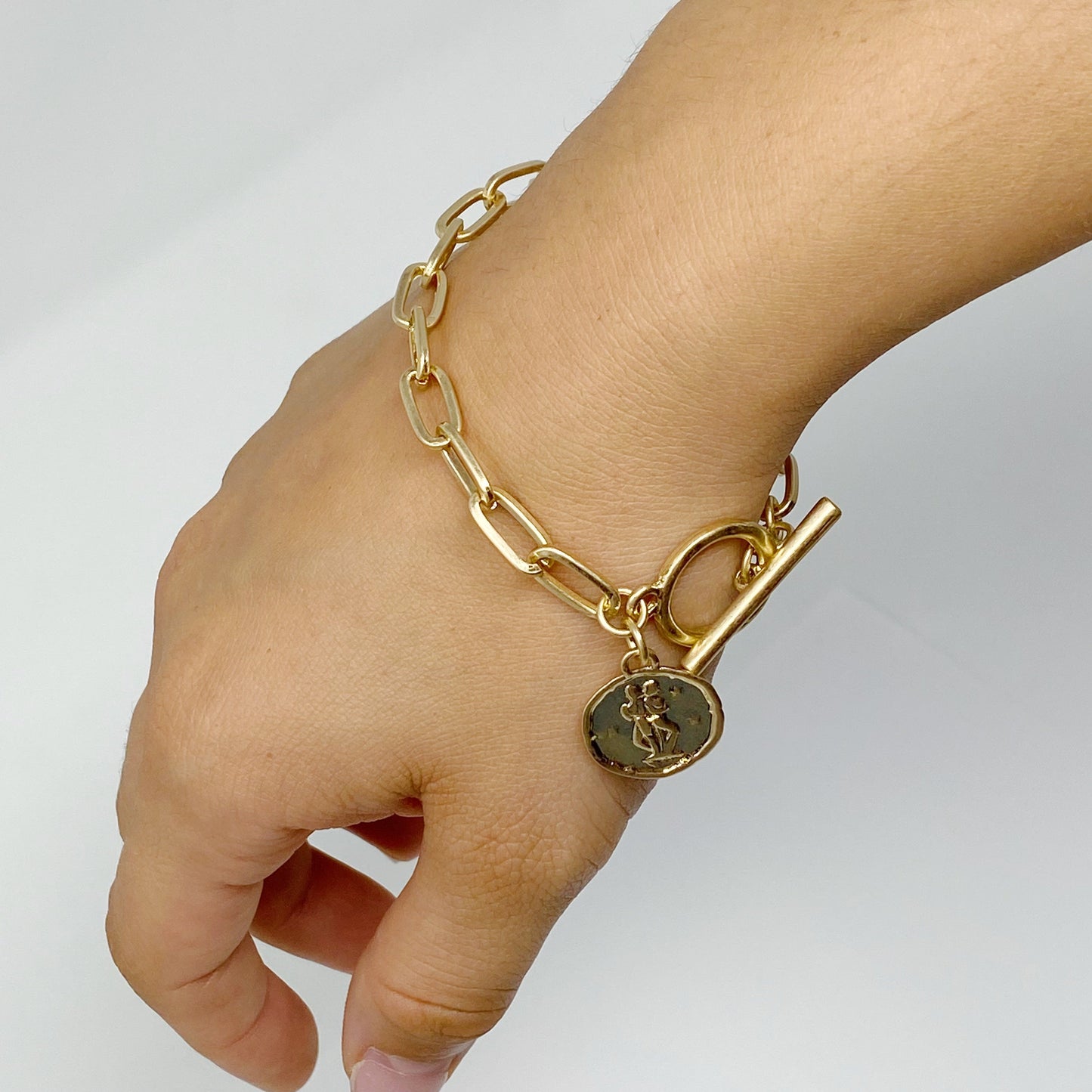 Zodiac Charm Chain Bracelet Gold