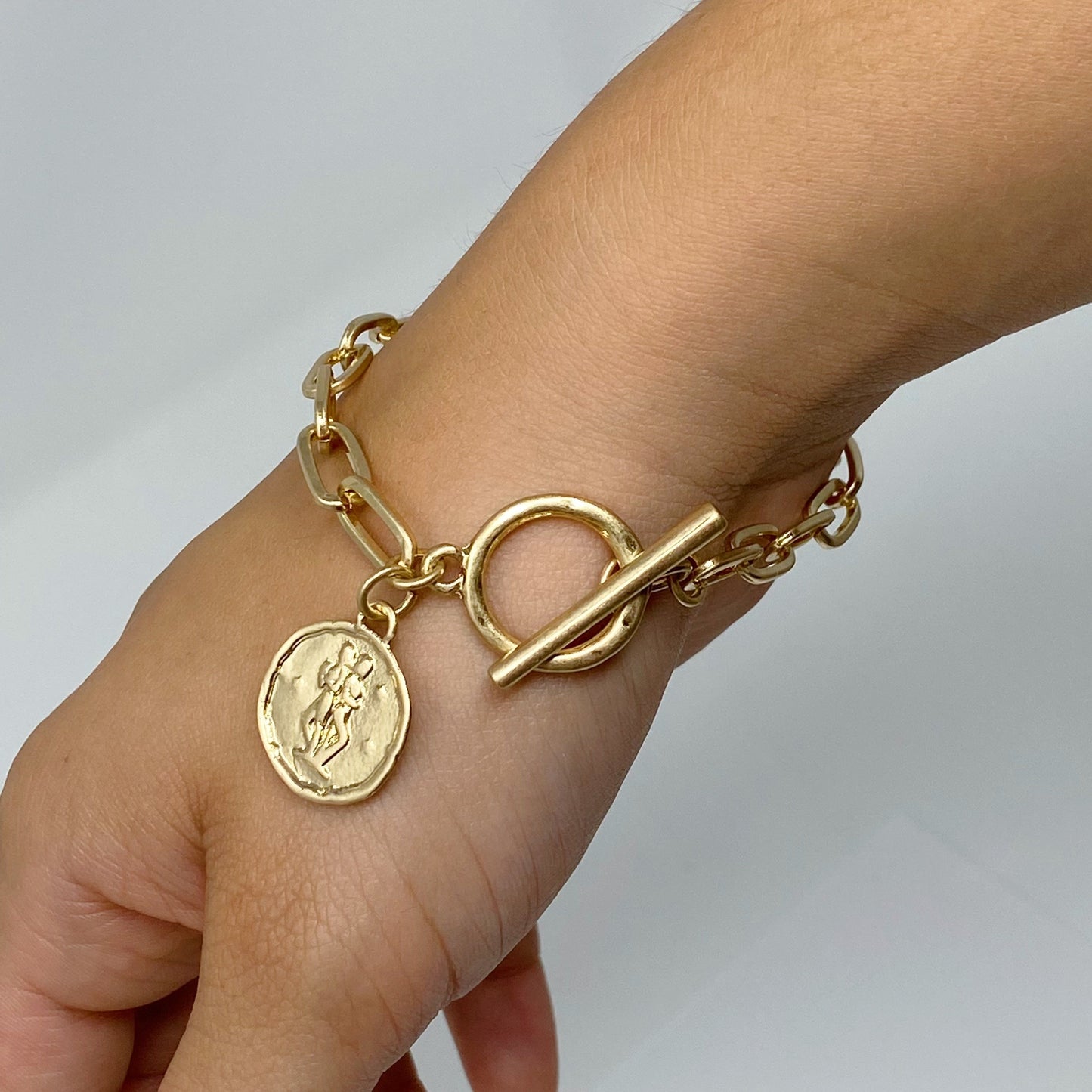 Zodiac Charm Chain Bracelet Gold