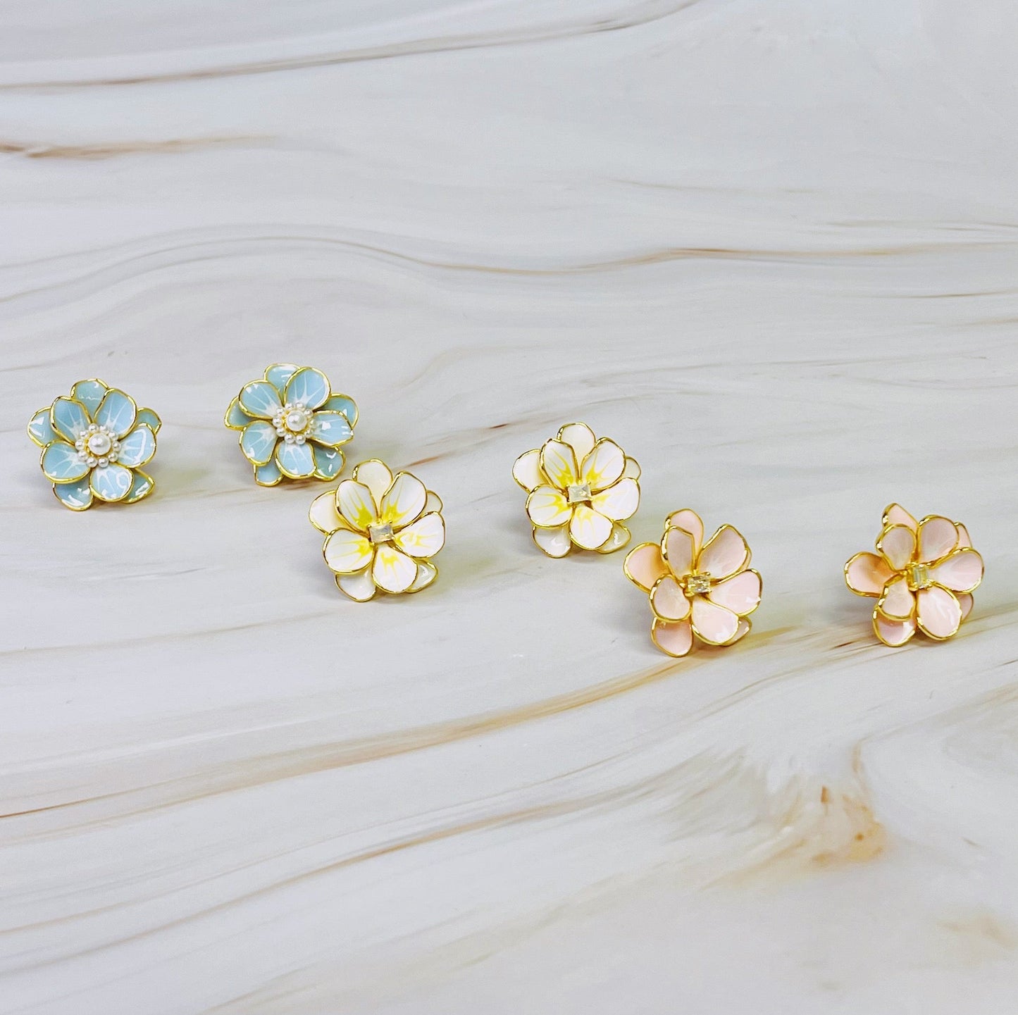 Scarlett Art Of Pink Blue White Flower Earrings Stud Earrings