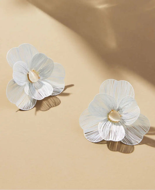 Princess Pearl Centered Flower Earrings